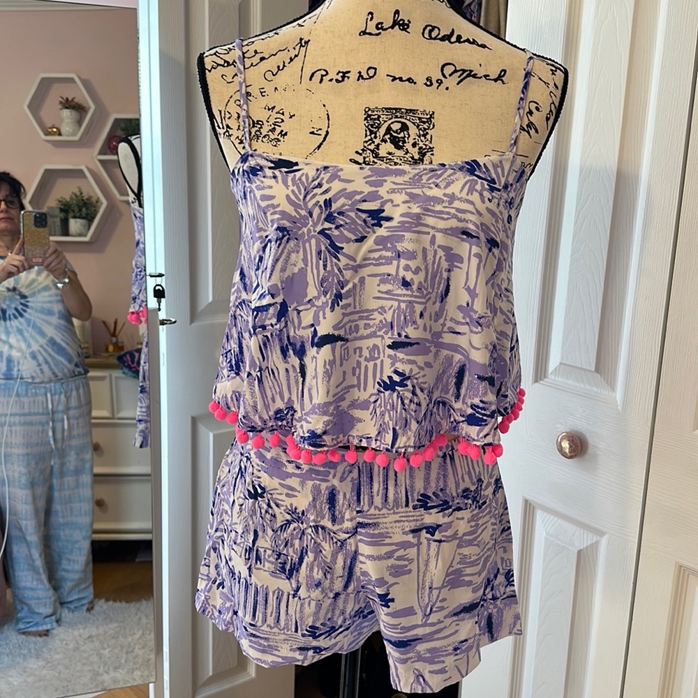 Lily short set size 0 cropped top very vibrant sooo cute